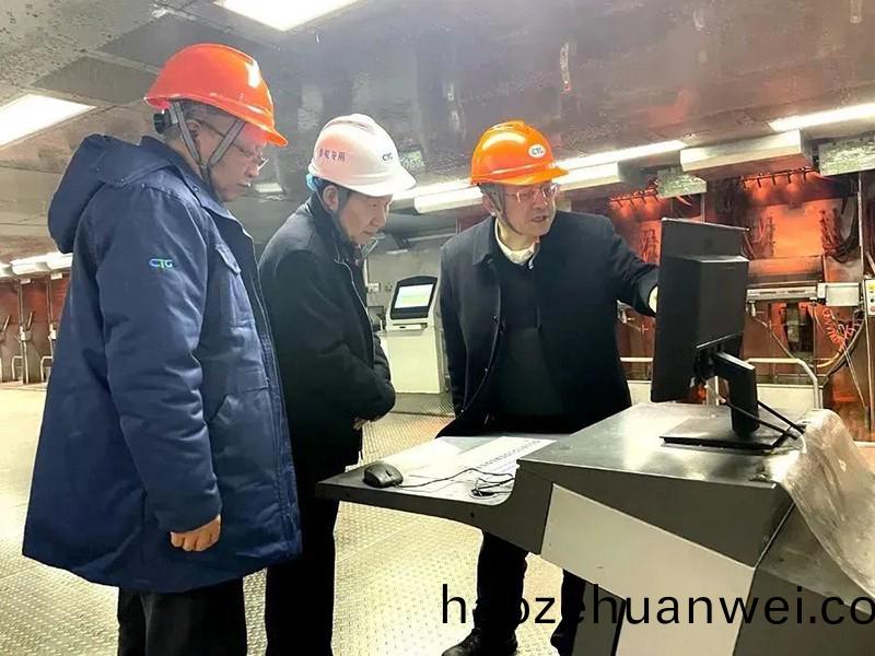 minzhu06.jpg